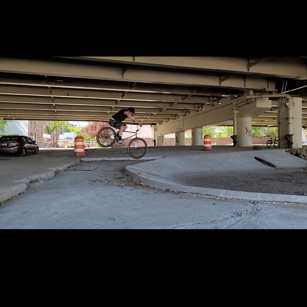 Meet your Posher, Oswaldo